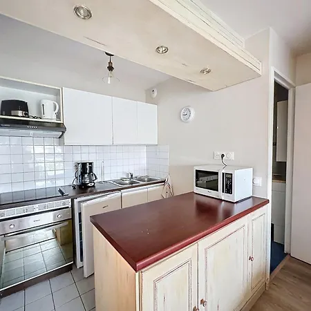 Apartment A Courseulles-sur-mer, A 2 Min De La Plage, Balcon Sud, Parking, Equipe - Fr-1-746-23