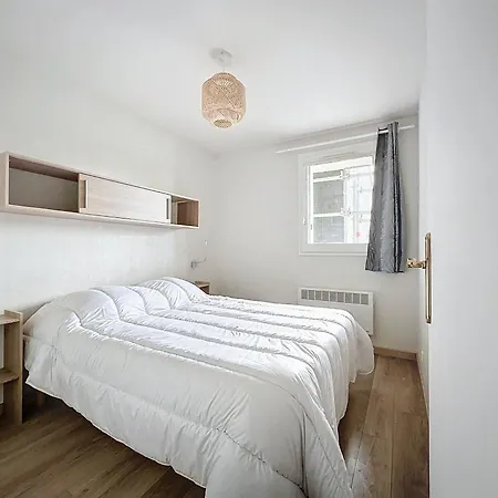 A Courseulles-sur-mer, A 2 Min De La Plage, Balcon Sud, Parking, Equipe - Fr-1-746-23 Apartment Courseulles-sur-Mer